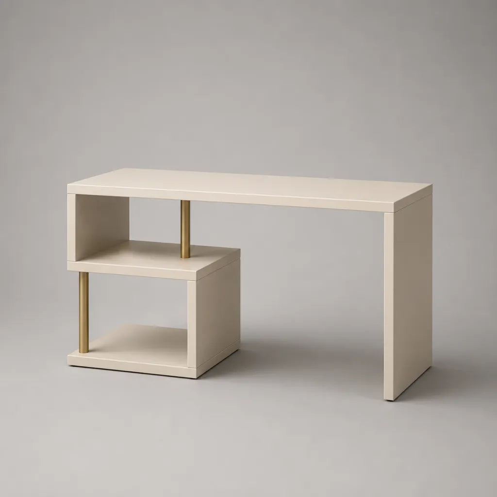 Scrivania rettangolare in legno e metallo con ripiani integrati, bianco rotto e dorato, 120 × 50 × 75 cm